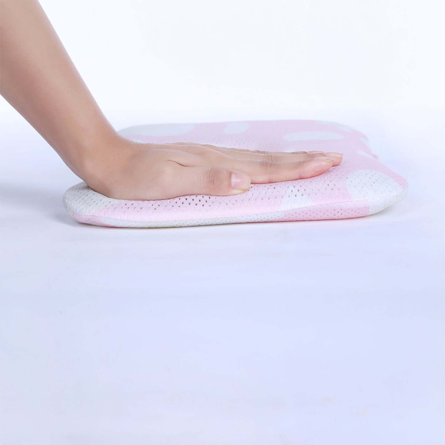 COMFi CNP01 - 3D X-90º Newborn Breathing Pillow (0-6 months)